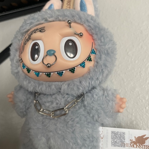 TATTOOED Seattle Labubu (customized authentic doll) - Picture 4 of 4